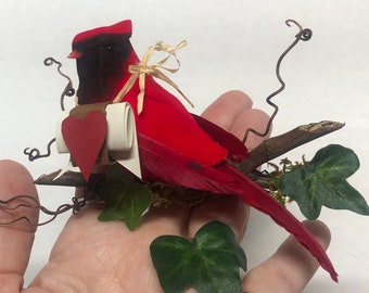 Gedenkgeschenk Kardinal / Trauer / Wenn ein Kardinal erscheint / Beileid /Kardinalzeichen von oben