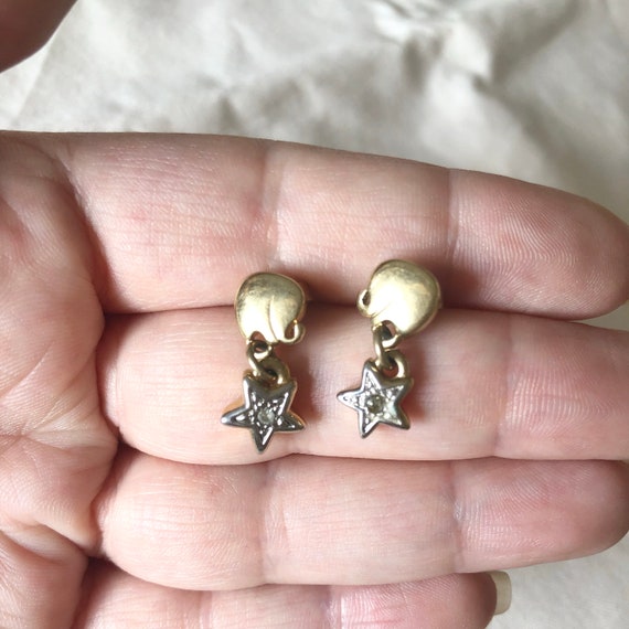 1980’s vintage dangle earrings - Stars and elepha… - image 1