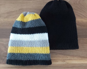 Tuque La Nomade reversible acrylic knit for adults 2 in 1