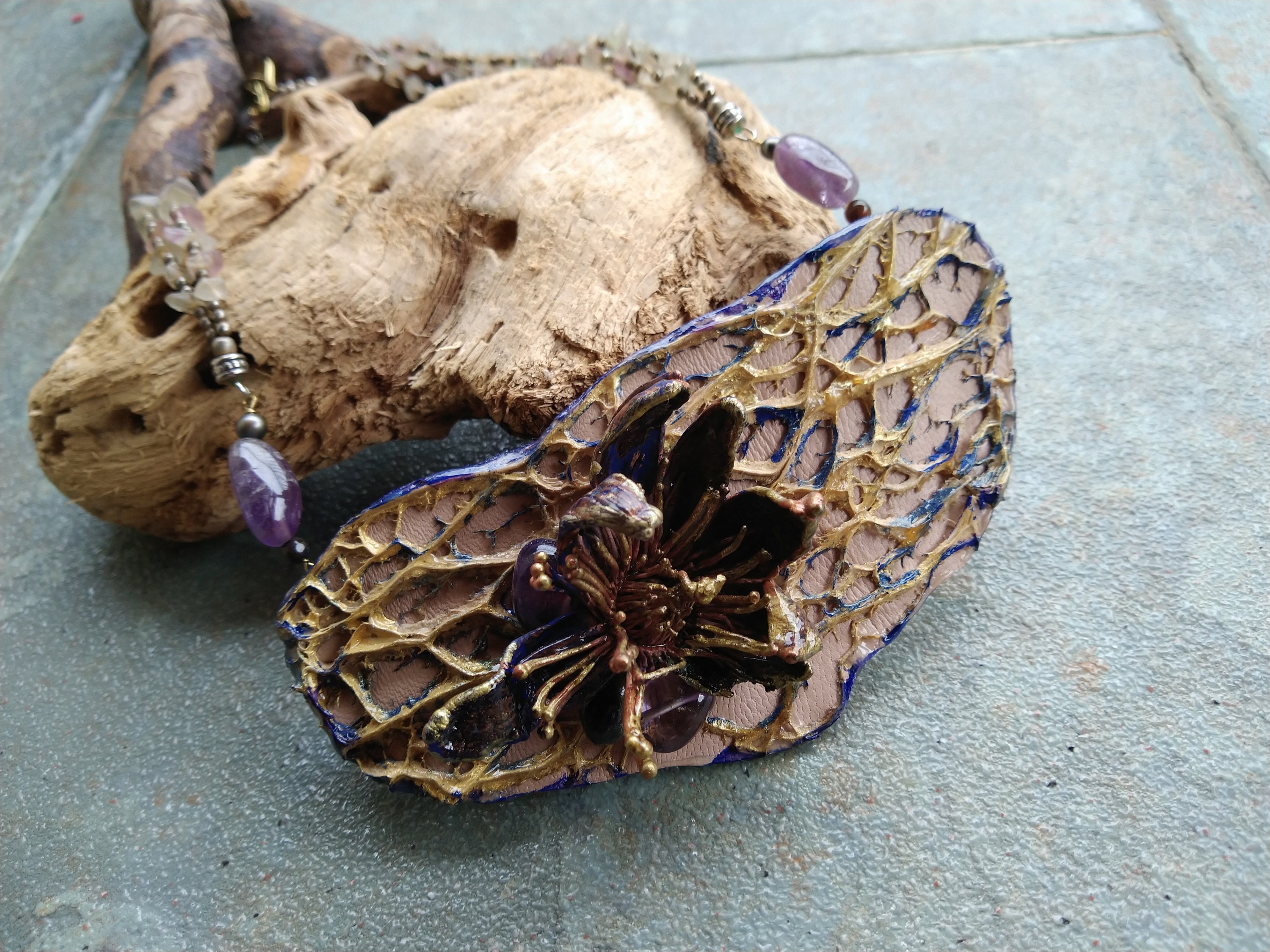 Natural materials art wood necklace - Etsy 日本