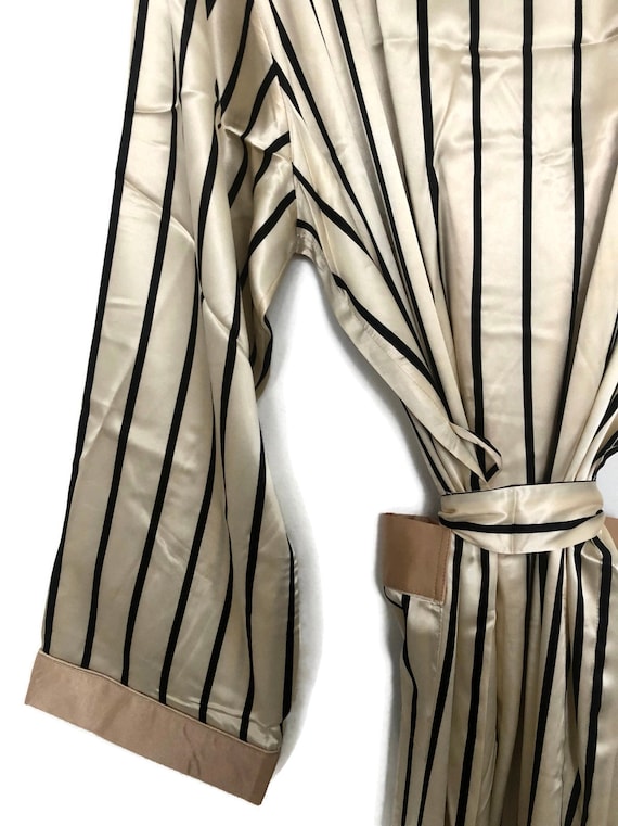 Beige Striped Satin Robe and Pyjamas | Vintage St… - image 6
