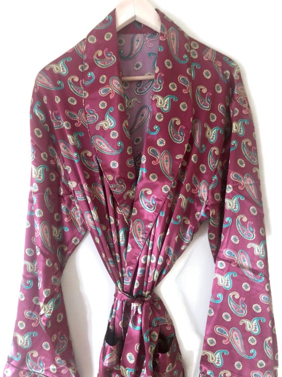 Robe + Pyjamas | Mens Unisex | Paisley Red Smokin… - image 4