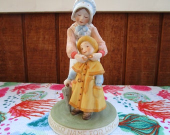 Holly Hobbie Vintage 1979 Figurine "A Mother's Love" Limited Edition