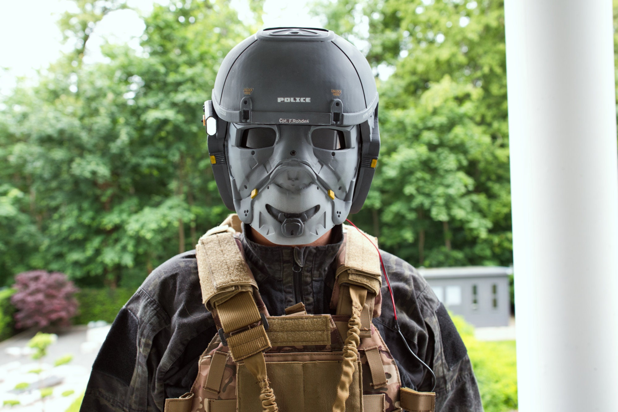 Casque Airsoft ultime ER-01 avec masque amovible, module lumineux puissant  et ventilateurs actifs -  France