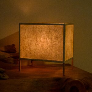 Custom Design Botanical Paper Landscape table lamp imagem 4