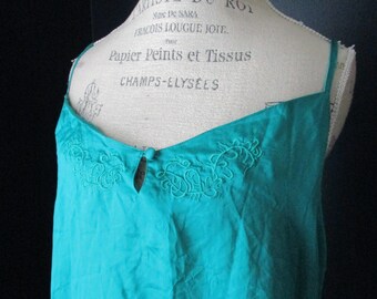 Vintage Delicates Emerald Green Silk Embroidered Chemise Size XL