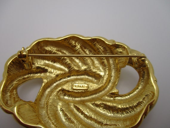 Vintage Trifari Polished Goldtone Rope Swirl Knot… - image 7