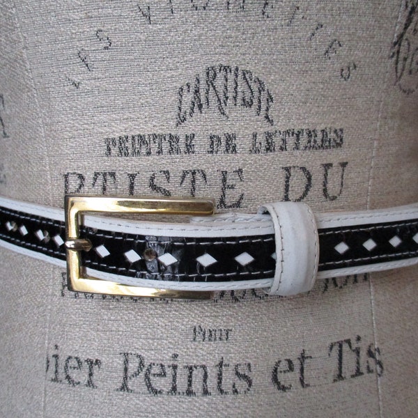 Vintage 80s Avignon Black and White Diamond Print Leather Belt with Goldtone Buckle Size Small