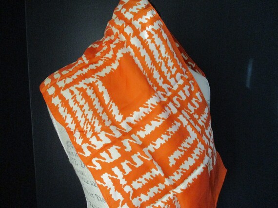 Vintage 1970s A Paris Scarf Orange and White Prin… - image 7