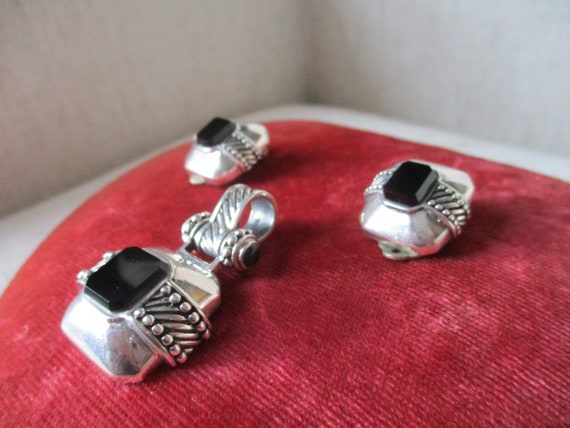 Vintage Sterling Silver and Black Onyx Square Dom… - image 6