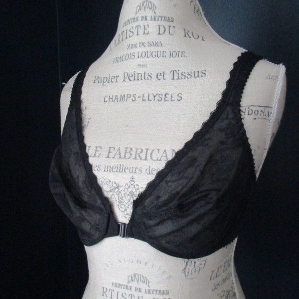 Vintage A Cut Above Black Lace Sheer Unpadded Front Close Bra Size 38B