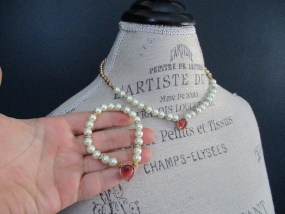 Vintage Pearl and Pink Stone Y2K Necklace and Str… - image 1