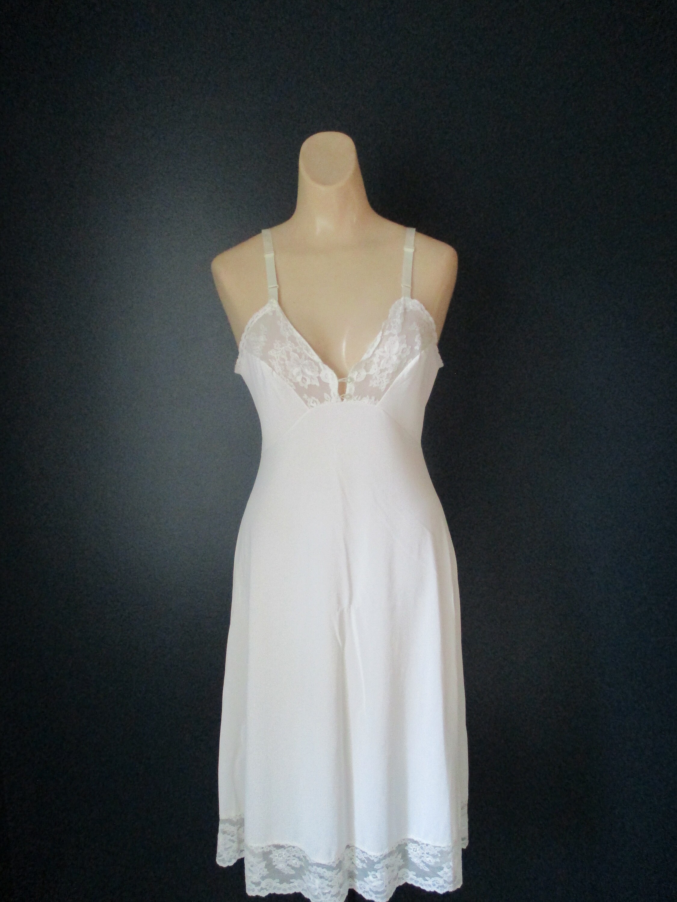 Vintage Vanity Fair Full Nylon Slip, White with Sheer Trim, 36