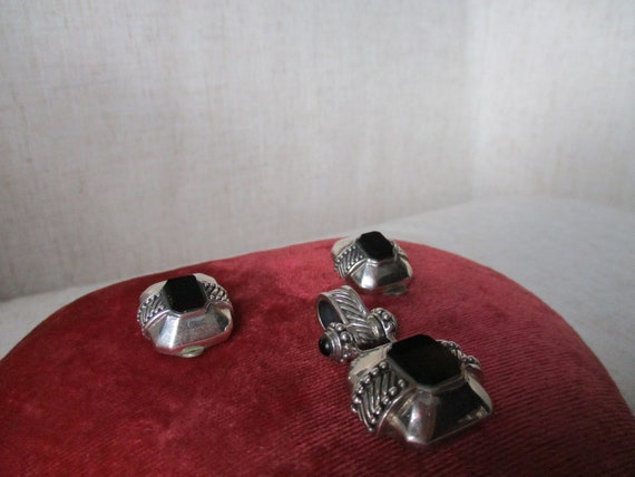 Vintage Sterling Silver and Black Onyx Square Dom… - image 8