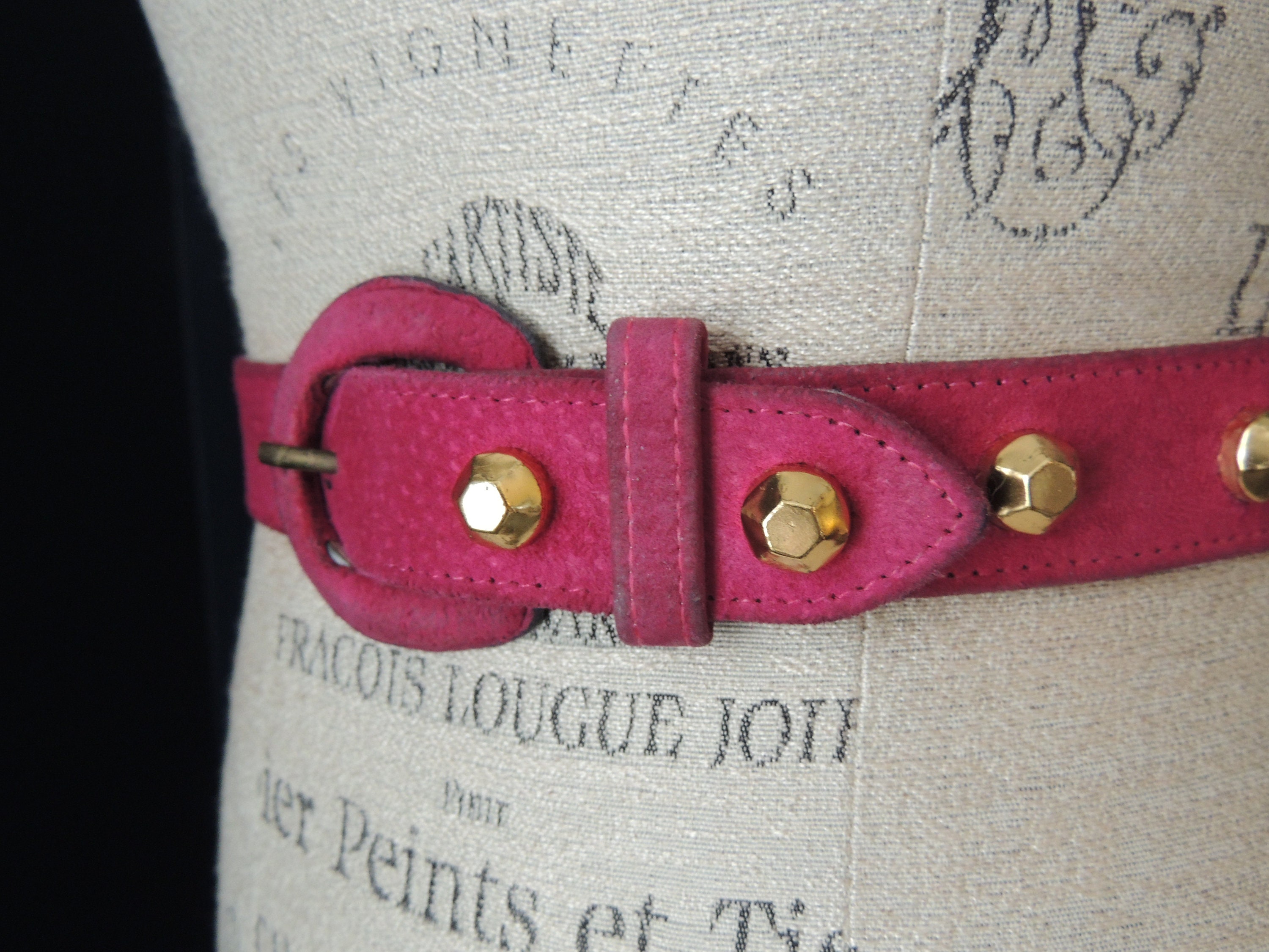 Vintage R.J. Graziano Designer Belt | Red Suede with Gold Hardware Vintage RJ Graziano Belt Goldtone Buckle Red Leather  main image 2