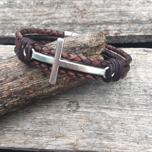 Cross Leather Bracelet/Fathers Day Gift/Faith Jewelry/Antique Silver Cross/Hope Jewery for Woman/Bracelet for Man/Christian Bracelet/