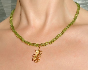 Peridot necklace with gold-plated silver, Natural peridot necklace, august birthstone, peridot jewelry, dainty necklace, green necklace