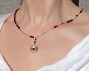 Sterling Silver Garnet Necklace – Minimalist Gemstone Pendant, Handmade Red Garnet Jewelry, 47 cm Delicate Necklace, January Birthstone Gift