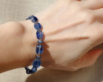 Natural Kyanite Bracelet with gold plated silver, Gemstone bracelet, Meditation Bracelet, genuine kyanite, blue kyanite bracelet