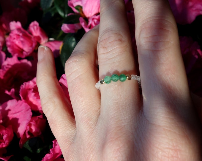 Natural Gemstone Ring Beaded, Emerald and Topaz ring, Natural Emerald ring, Natural Stone Stretch Ring, Boho beads ring, Topaz Stretch ring