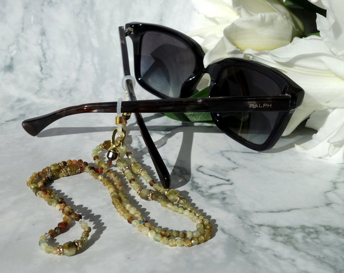 Eyeglasses Chain / Gemstones Sunglasses chain/ Eyeglass Necklace with Green garnet, Green Garnet grossular Chain, Face Mask Chain