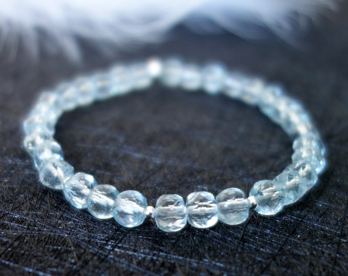 Blue quartz bracelet for women, clear stone bracelet, Gemstone bracelet, blue quartz jewelry, rock crystal quartz bracelet