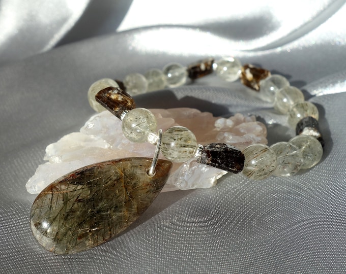 Tourmaline Quartz Bracelet with Dravite beads and tourmalie quartz pendand, Green tourmaline in quartz bracelet, Brown tourmaline bracelet