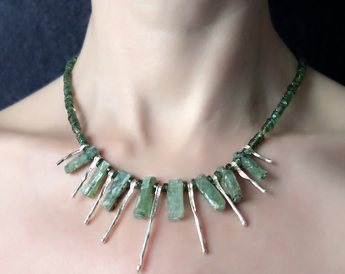 Green kyanite necklace with sterling silver, raw kyanite necklace, Green kyanite choker, sterling silver choker, green kyanite jewelry