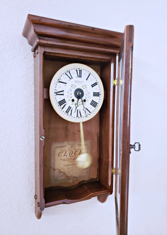 イングランド製Enfield Clock Co. ジャンク　振り子穴3箇所カギ付 Vintage New England Clock Co. Regulator Pendulum Wall Clock