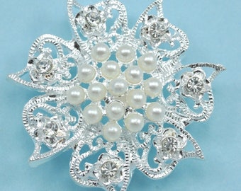 Silver , gold or rose gold plated 3 strand connectors , rhinestone diamante pearl flowers 5 per packet