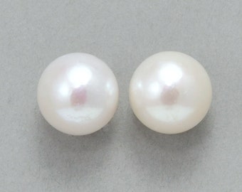 2 x Ivory white half-drilled round freshwater Pearls AAA choice of 3 mm , 4 mm , 5 mm , 6 mm , 7 mm , 8 mm or 9 mm