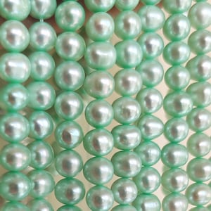 7-8 mm mintgroen in de buurt van ronde echte zoetwaterparels voor het maken van sieraden - 1 string