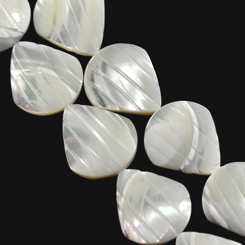 Cream ivory white sea shell mother of pearl beads for jewellery making Shell 18x20mm