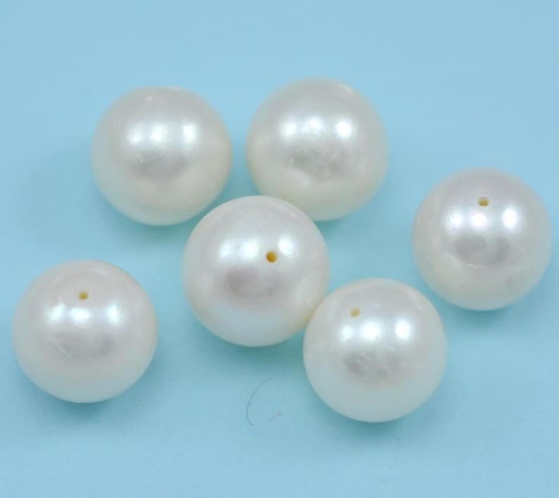 Bijoux en perles d'eau douce véritables crème/ivoire/blanc presque rondes faisant un 10 Loose pearls