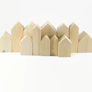 Conjunto de 12 casas de madera. Casas de madera sin terminar. Casas para pintar para colorear. Lotes casas de madera