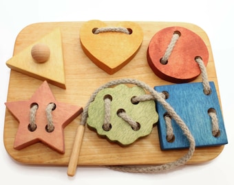 Wooden lacing toy | 7,1 x 5,1 in | Lacing figures | Montessori toys | Learning toy