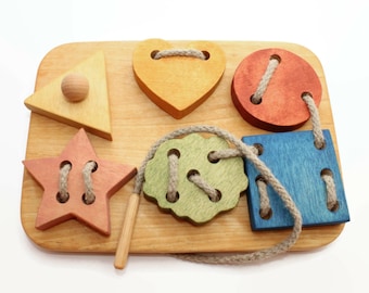 Wooden lacing toy | 7,1 x 5,1 in | Lacing figures | Montessori toys | Learning toy