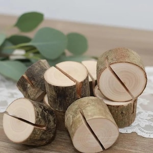 Set van 10 houten plaatskaarthouders | Rustiek bruiloftsdecor | Tafelnummerstandaards | Natuurlijke houtdecoraties