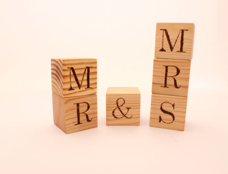 bois brûlé en 6 lettres