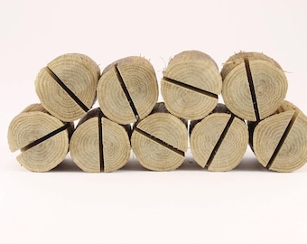 Set of 10 Oak Place Card Holders | Rustic Wedding Decor | Wooden Table Card Stands | Natural Table Decorations