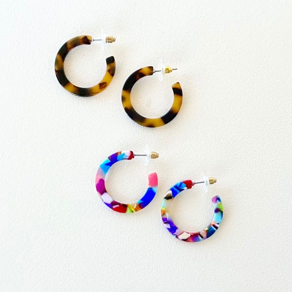 Tortoise Hoops/ 1.2” Thin Hoops/ Tortoise Shell Earrings / Color Tortoise/ Lightweight/ Small Hoops/ Acrylic Earrings