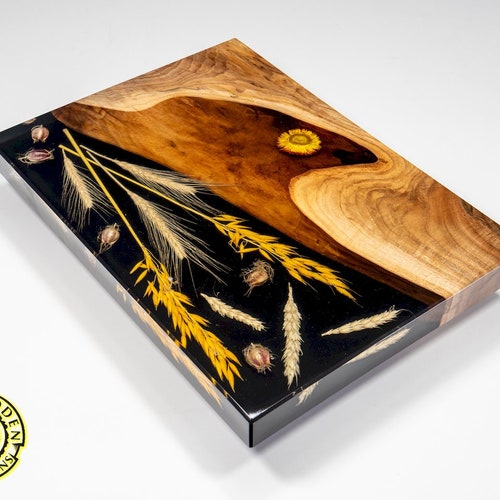 Handmade Ears of Grains wood serving board / cheese board, housewarming Gift, charcuterie, Wedding Gift / wooden shops epoxy resin