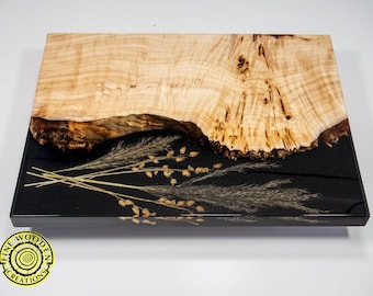 Handmade Meadow serving board / cheese board, housewarming Gift, charcuterie, Wedding Gift / wooden epoxy resin