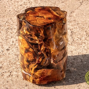 Epoxy Resin stool, waves effect, different resin colors