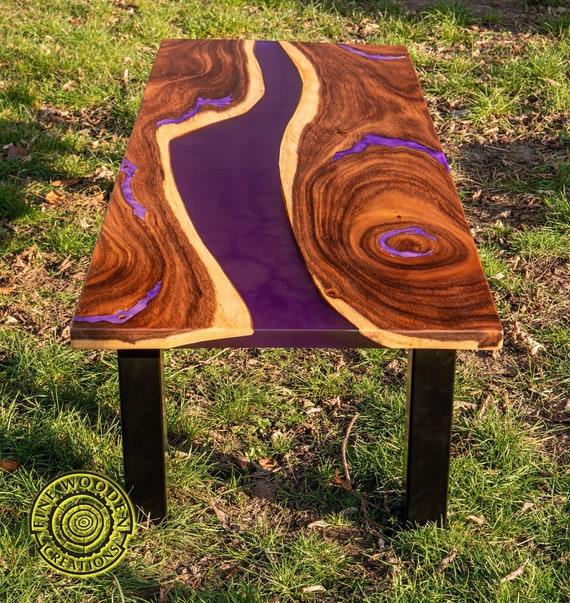 Purple resin table deals
