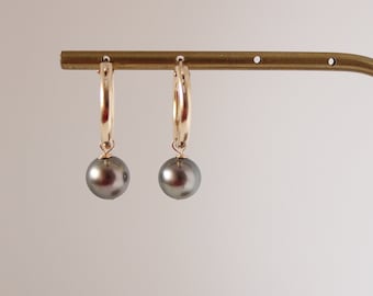 Medium ANU hoop w/  Tahitian Pearl
