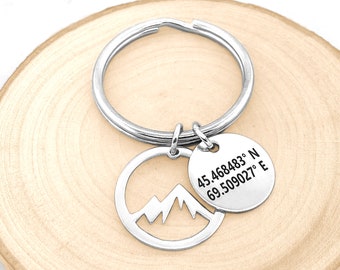 Wanderlust Keychain • Mountain Key Chain • GPS Coordinate Keychain • Location Coordinates • Outdoor Keychain • Personalized Key Chain