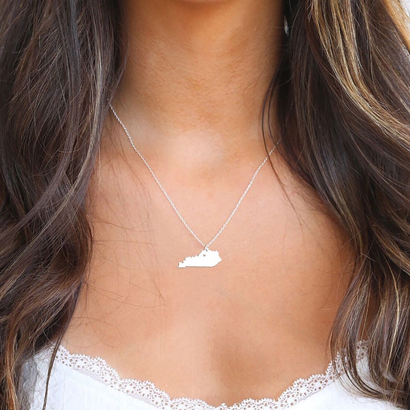 Kentucky Gold Necklace main image 0