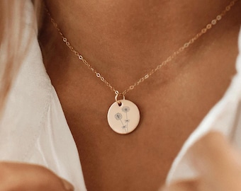 Personalized Birth Flower Bouquet Necklace - Custom Family Birth Month Gold Disc