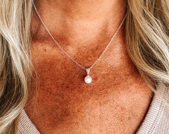 Pearl Drop Necklace • Pearl Necklace • Gold Pearl Necklace • Pearl Jewelry • Wedding Jewelry • Bridal Necklace • Silver Pearl Necklace